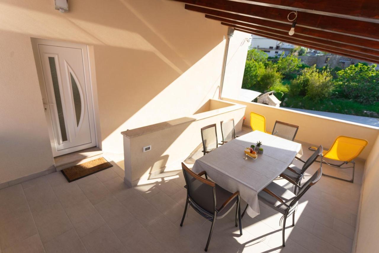 Apartman Marel Žrnovnica 外观 照片