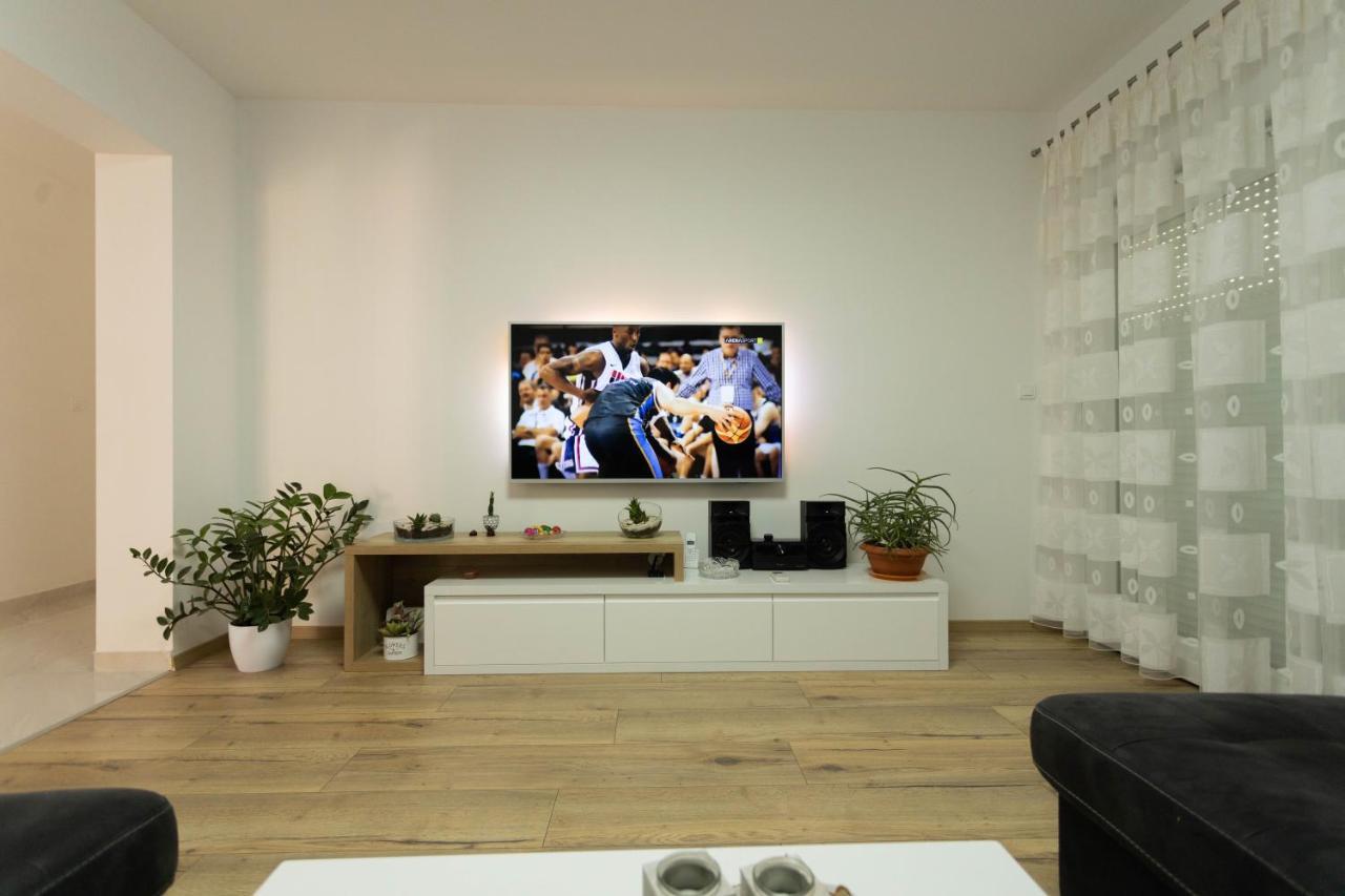 Apartman Marel Žrnovnica 外观 照片
