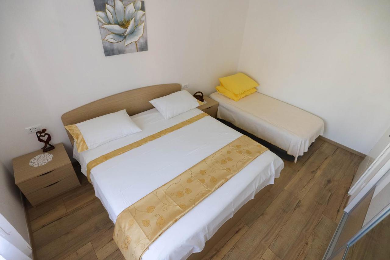 Apartman Marel Žrnovnica 外观 照片